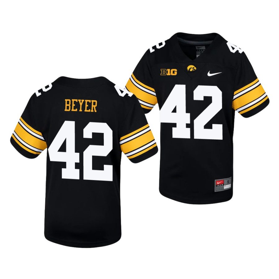 iowa hawkeyes shaun beyer black untouchable youth jersey